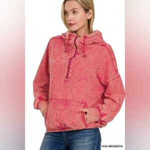 Zenana Outfitters Viva Magenta Half-Zip Hoodie Size Large